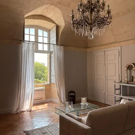 Chateau Maximin Pres D'uzes Saint-Maximin (Gard)