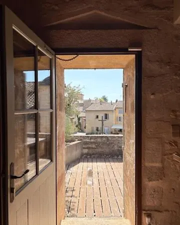 Chateau Maximin Pres D'uzes * Saint-Maximin (Gard)