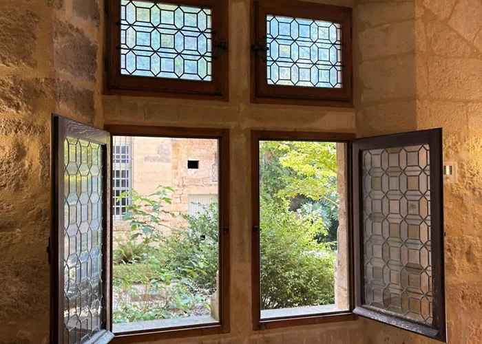 Gæstehus Chateau Maximin Pres D'uzes 4*